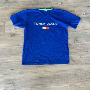 ROYAL BLUE TOMMY HILFIGER LOGO T-SHIRT SIZE LARGE